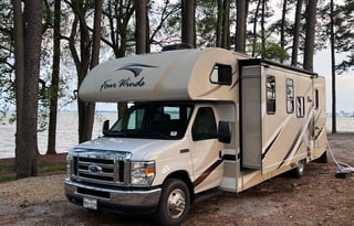 2017 Thor Motor Coach Four Winds 28Z