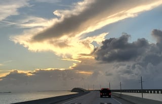 Thor Motor Coach Four Winds 24 Ft.- EARLY PICK UP