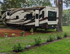 Heartland Landmark Sequoia