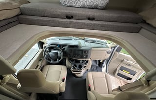 2024 Coleman The Switchback 28CM