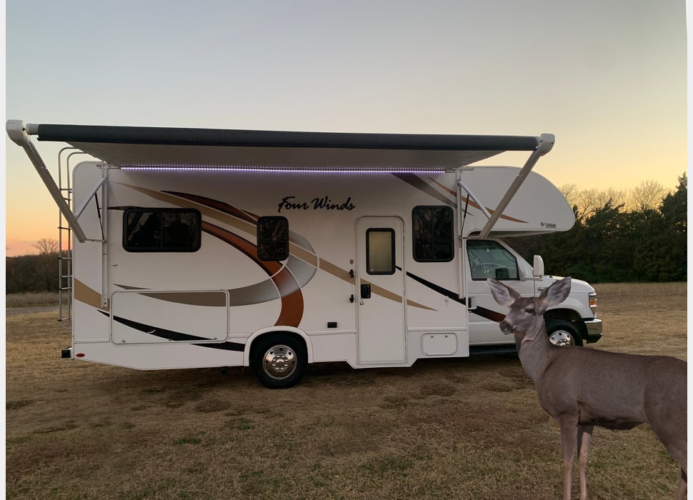 Class C Motor Home rentals in Granbury