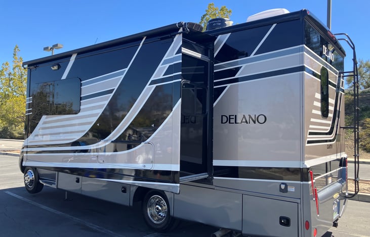 Side view with the slide out extended