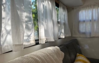 2016 Winnebago ultra lite 28BDHS