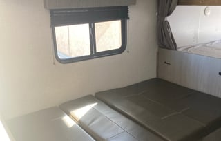 2022 Dutchmen RV Coleman Lantern LT Series 18BH