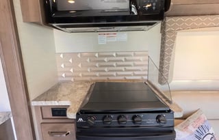 2018 JAYCO GREYHAWK 31FS BUNK UNIT LUXURY CLASS C