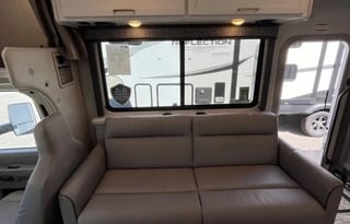 2024 "Thor" Motor Coach Chateau 31EV Bunkhouse