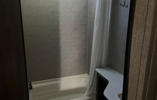 2020 Dutchmen RV Coleman Lantern LT Series 215BH