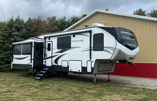 2020 Keystone RV Cougar 368MBI 5th Wheel Sleeps 10