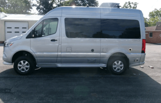 CLEAN AND COZY 2026 Airstream