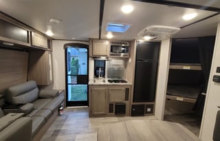 2021 CrossRoads RV Sunset Trail SS188BH