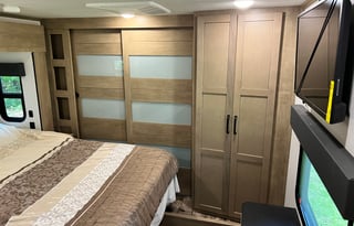 2022 Raptor 352 Toy Hauler