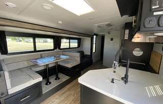 2022 Forest River Cherokee Black Label 29TEBL