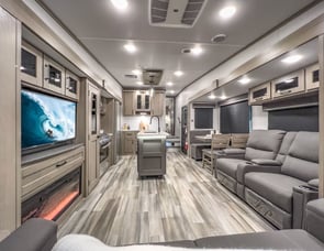 Grand Design Reflection 303RLS