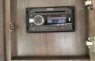 Brand New Glamping 5th Wheel- No Towing Necessary