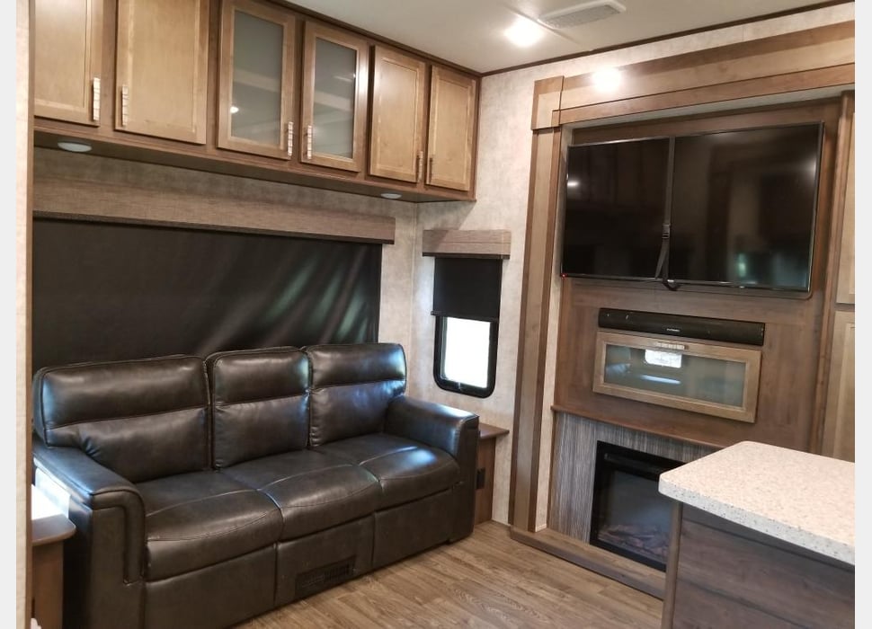 Fifth Wheel rentals in Belton