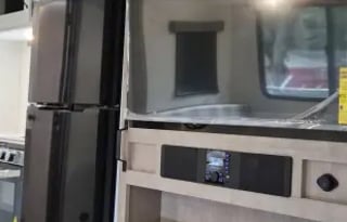 Brand New 2025 3 bedroom!Sleeps 8 Palomino Solaire