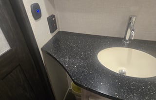 STEVE AND PEGGYS RV RENTAL AND HOSTING.