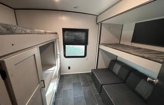 2022 Heartland Mallard 33