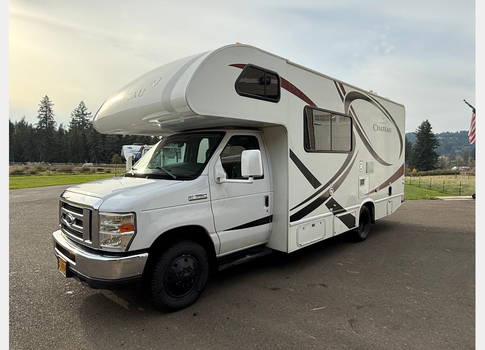 Class C Motor Home rentals in Vancouver