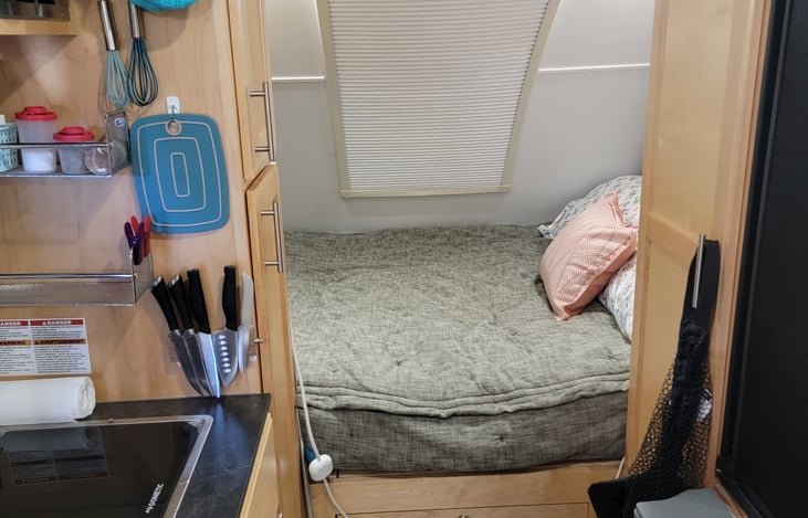 Froli system set up with basic mattress