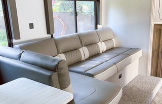 2022 Forest River RV Wildwood X-Lite 281QBXL