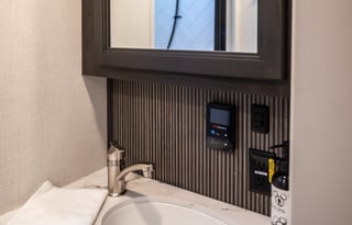 Brand NEW 2026 Luxury Camper Near Disney World!