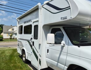 Thor Motor Coach Eddie Bauer 19EB
