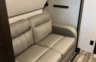 2022 Jayco North Point HAL656