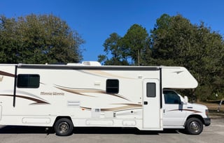 Winnebago Minnie Winnie 31K