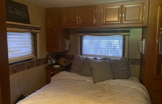 2010 Forest River RV Georgetown 341DS