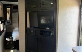 Kid & Pet Friendly RV Rental