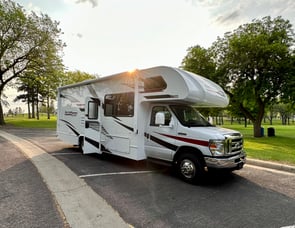 thor motor coach freedom elite 26HE