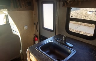 2015 Coachmen RV Leprechaun 220QB Ford 350