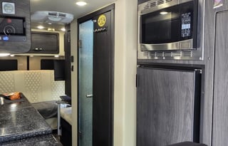 Only 185 weekday Mercedes Seats 5 Sleeps 2-3