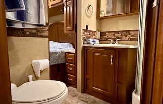 Thor with Living Room/Outdoor furniture/Grill