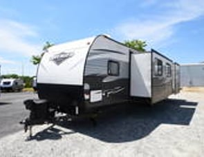 Prime Time RV Avenger 32RBS