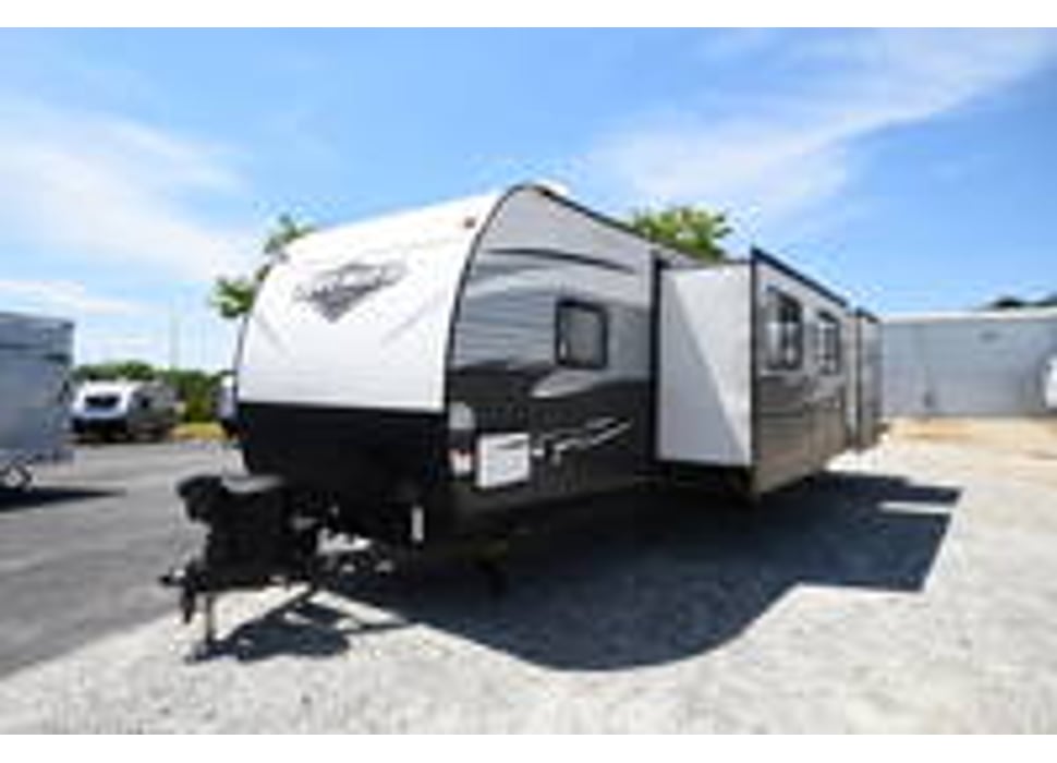 Travel Trailer rentals in Powder Springs