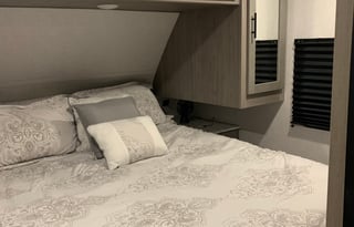 2022 Dutchmen RV Coleman Light 2455BH