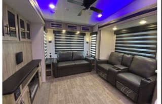 2021Forest River RV Cherokee Arctic Wolf 245RK4