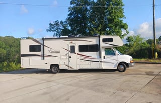 Bebe's RV sleeps 8, take her on your next trip!