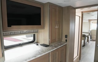 A5 Pursuit Sleeps6-Comfort, Space, Road Confidence
