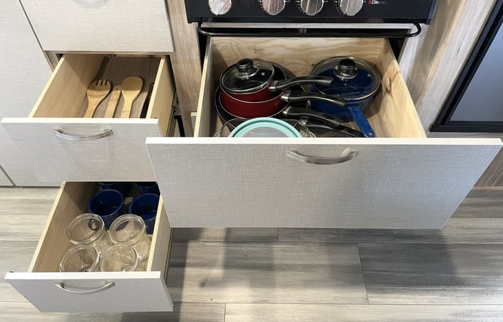 Kitchen and cooking utensils