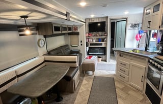 Rolling Retreat RV Rental