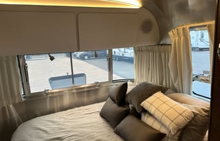 2020 Airstream RV Globetrotter 25FB