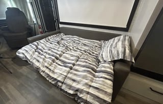 Alante Family Luxury RV - Endless Adventures!  A-1