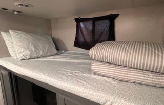 Volante - 2 Bath, King Bed & Bunk Room!