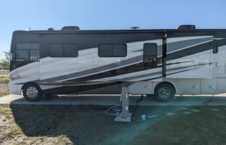 2022 Tiffin Motorhomes Allegro 36 LA