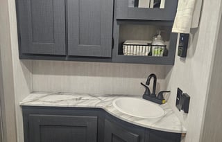 2025 Coachmen RV Apex Ultra-Lite 266BHS - "Trey"