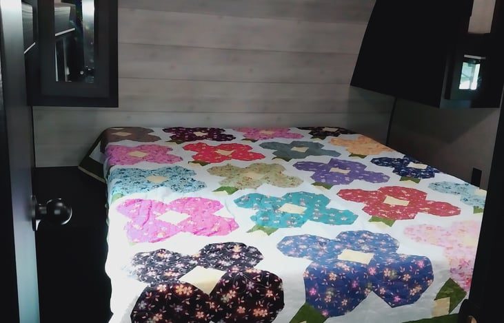 Master bed, queen size.