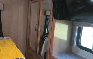 2021 Thor Motor Coach Quantum LF31